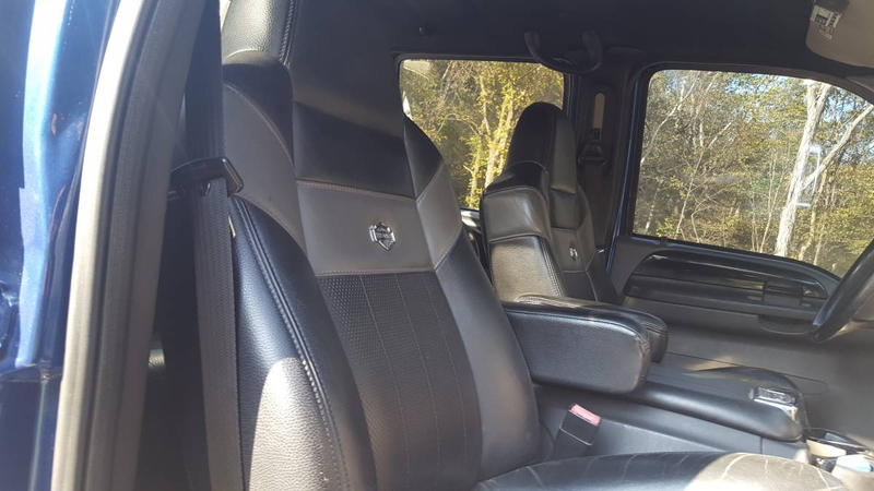 Illustration for article titled At $50,000, Is this 2006 Ford F650 Super Duty Diesel a Perfectly Compensatory Buy?